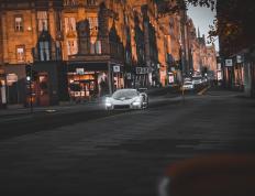 开云体育官方网站-远隔重洋的足球双城记，阿圭罗生涯之夜的光芒与安哥拉防守锁链的冷冽