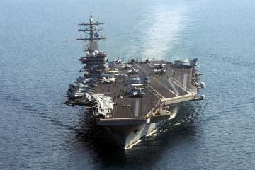 开云体育官网-新王鏖战之夜，斯通斯如何以0.2秒改写F1新王朝的序章