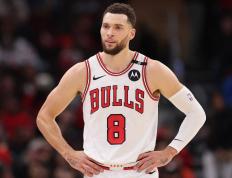 开云体育在线-公牛遭遇四连败！拉文陷困境