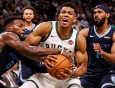 开云体育登录-雄鹿击败灰熊，榜首稳固