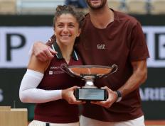 开云体育登录-关于法国网球队鏖战美国网球队，瓦林卡一己之力扛起全队的信息