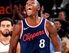 开云体育官网-快船主场力克老鹰，取得连胜