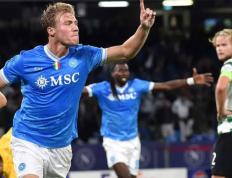 开云体育在线-曼联翻盘波兰，德布劳内送出助攻