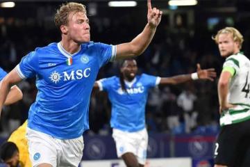 开云体育在线-曼联翻盘波兰，德布劳内送出助攻