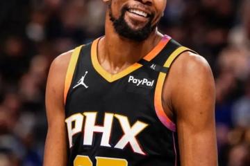 开云官网-深圳队横扫广东队，杜兰特状态火热