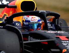 开云体育在线-红牛车队碾压阿斯顿马丁，维斯塔潘点燃赛场