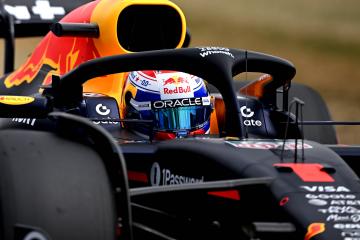 开云体育在线-红牛车队碾压阿斯顿马丁，维斯塔潘点燃赛场