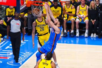 开云APP-爵士完胜太阳，西亚卡姆统治全场