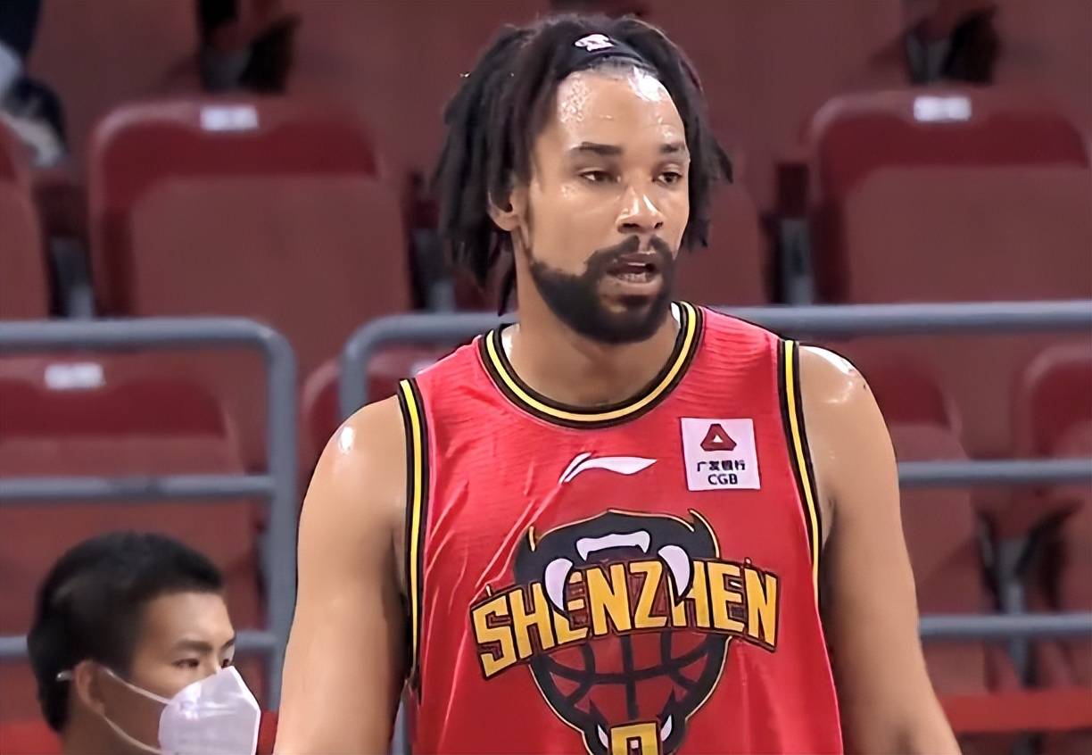 开云体育APP下载-深圳男篮客场大败，战绩一落千丈的简单介绍