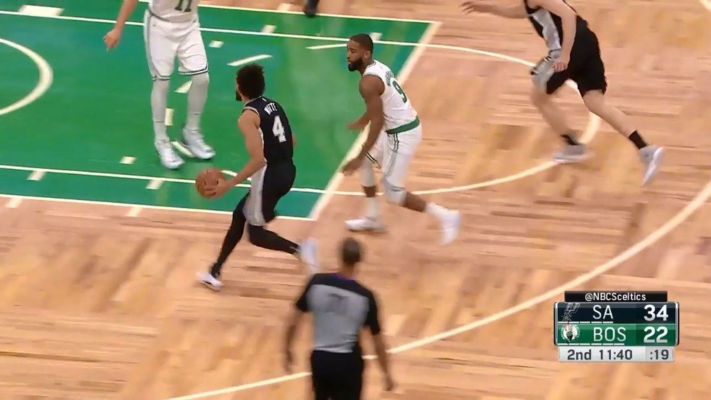 开云体育官网-关于热火惨败凯尔特人，联盟前景堪忧的信息