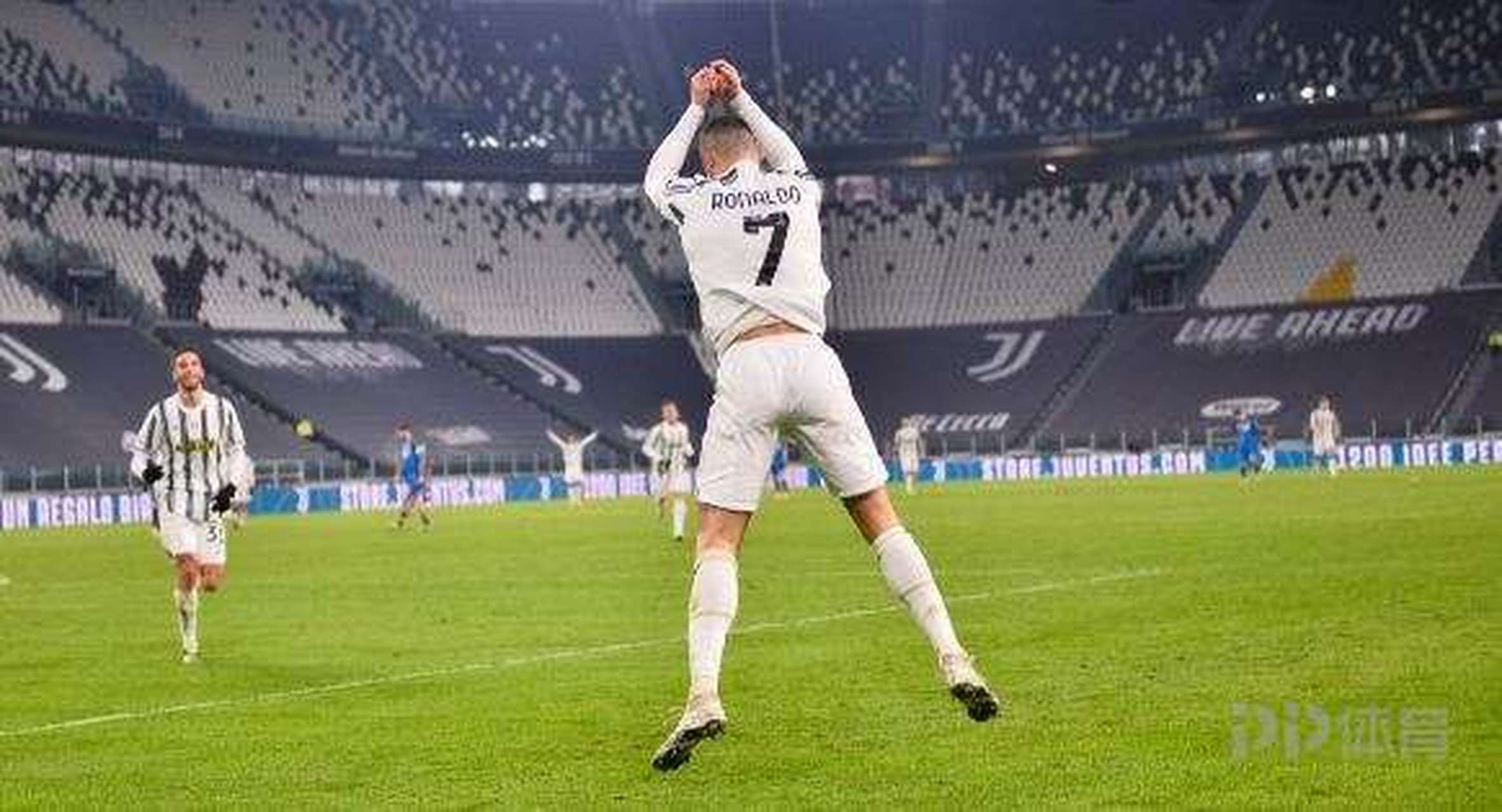 开云体育在线-日本网球队完胜澳大利亚网球队,克耶高斯制霸全场的简单介绍