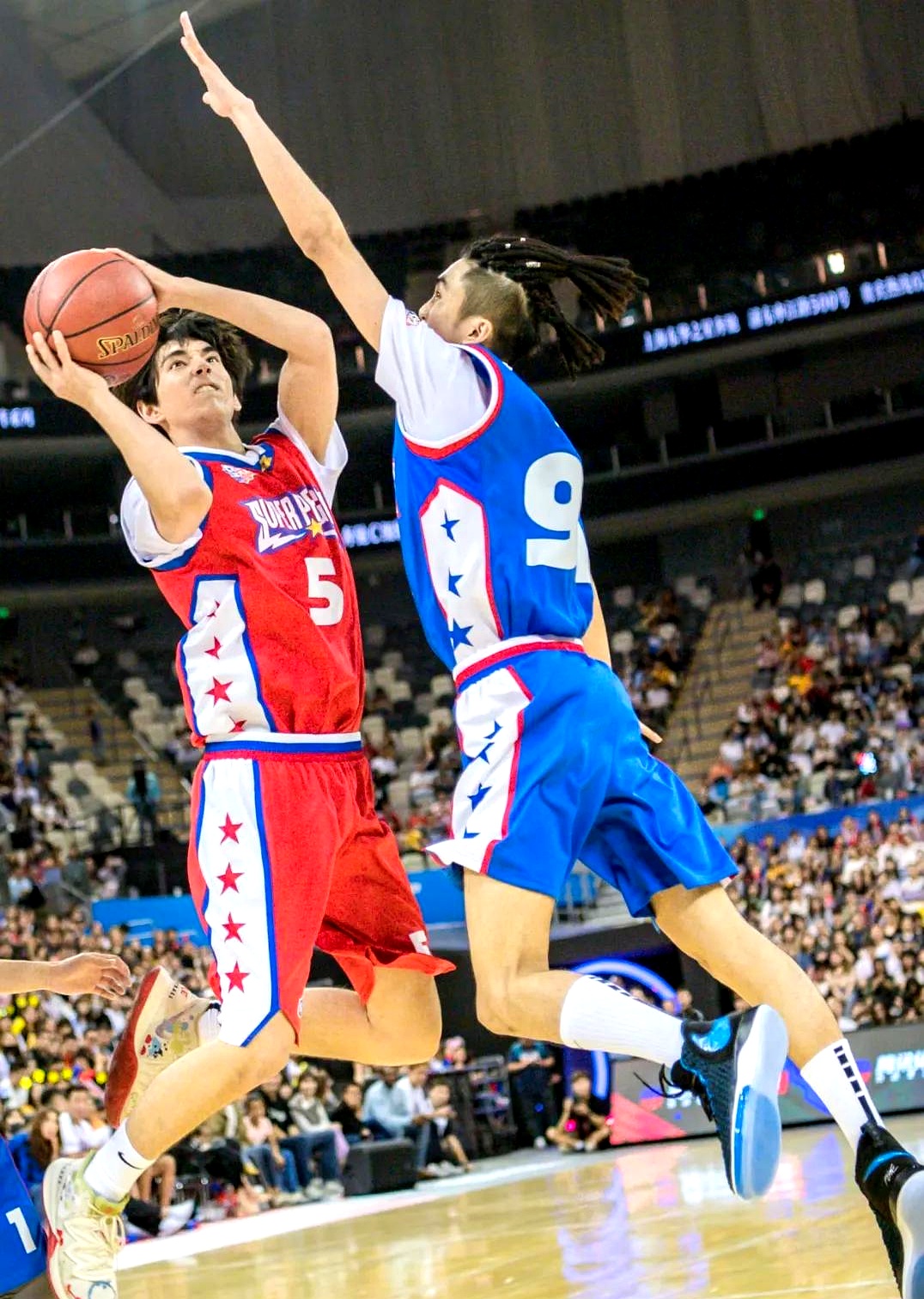 开云体育-关于焦点大战:篮球上演巅峰碰撞的信息