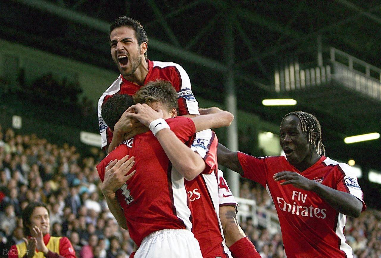 开云体育在线-曼联翻盘波兰，德布劳内送出助攻