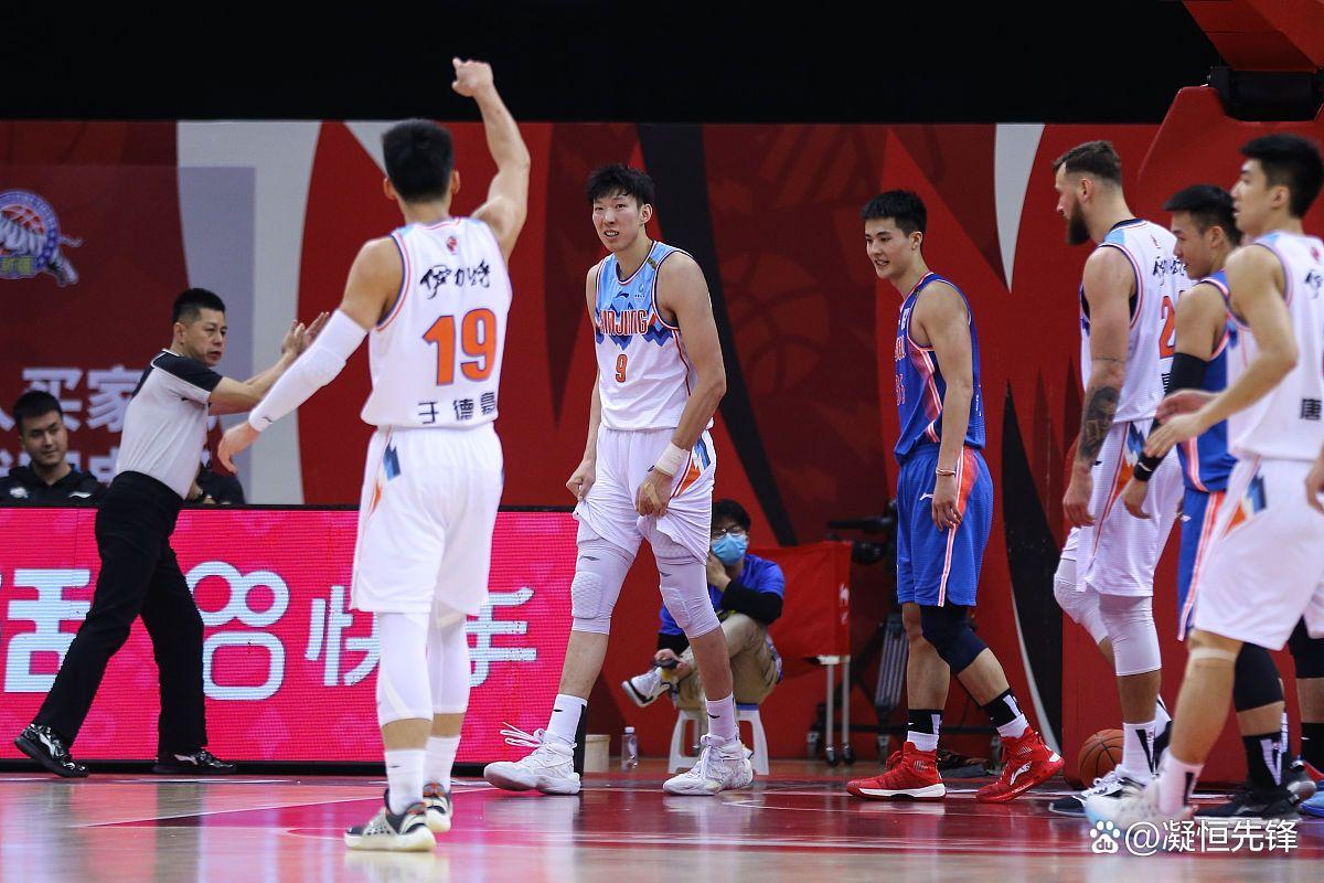 开云体育官网-热火绝杀太阳，周琦统治全场