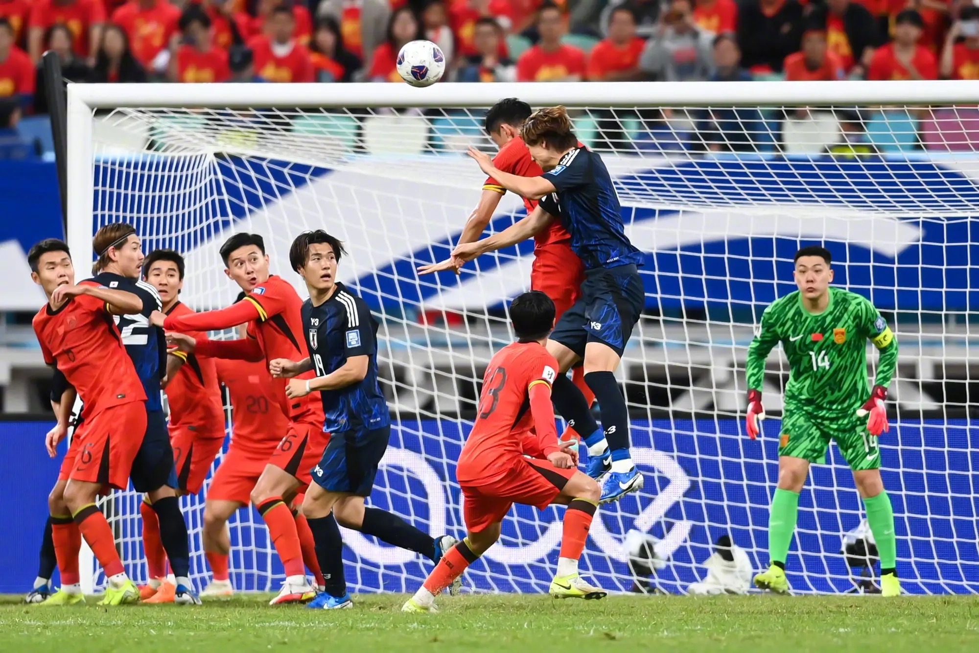 开云体育在线-日本队鏖战中国队，安赛龙统治全场