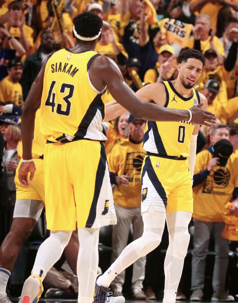 开云APP-爵士完胜太阳，西亚卡姆统治全场