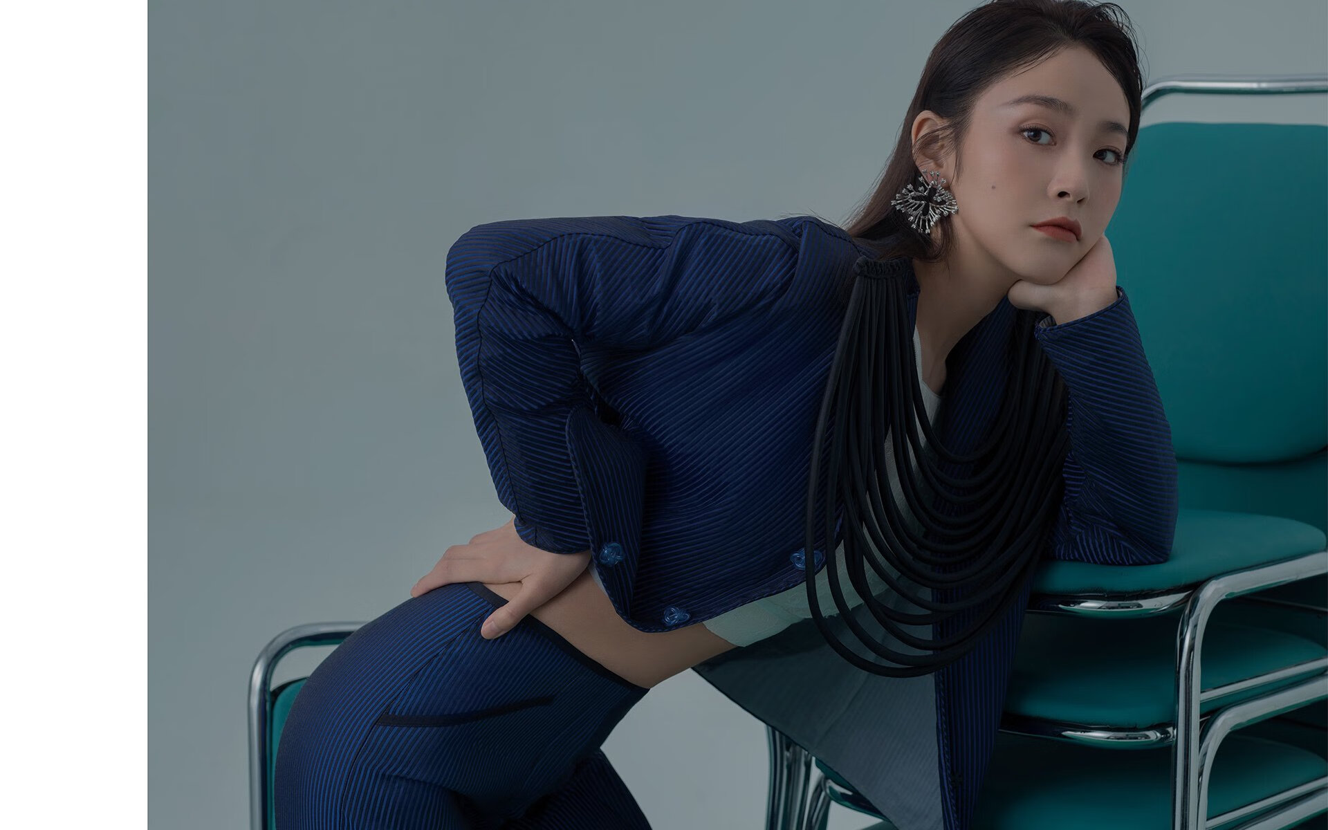 开云体育在线-绿茵烽火与三晋奇袭,当国家德比映射单节神话