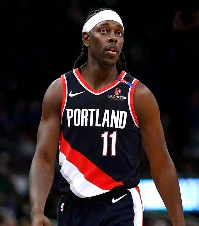 开云APP-霍勒迪贡献制胜表现,鹈鹕击溃森林狼